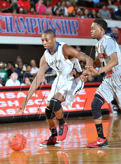 Thumbnail 1 in Winston-Salem Prep vs. Rocky Mount Prep (NCHSAA 1A Final) photogallery.