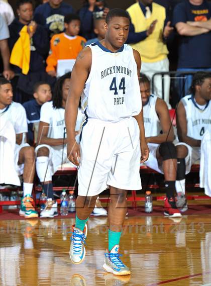 Thumbnail 1 in Winston-Salem Prep vs. Rocky Mount Prep (NCHSAA 1A Final) photogallery.