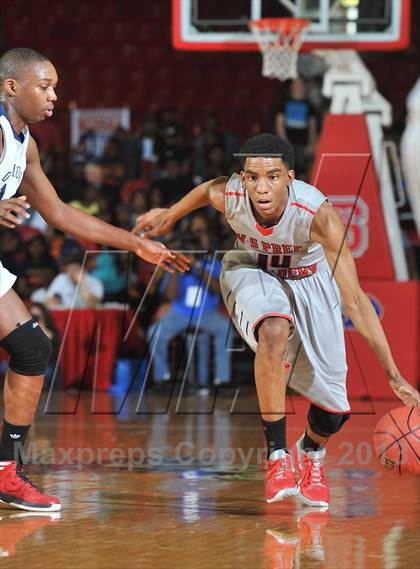 Thumbnail 1 in Winston-Salem Prep vs. Rocky Mount Prep (NCHSAA 1A Final) photogallery.