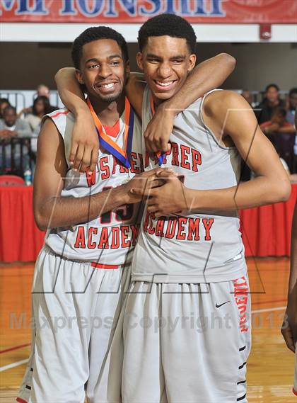 Thumbnail 1 in Winston-Salem Prep vs. Rocky Mount Prep (NCHSAA 1A Final) photogallery.