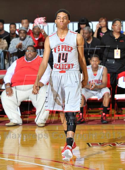 Thumbnail 1 in Winston-Salem Prep vs. Rocky Mount Prep (NCHSAA 1A Final) photogallery.