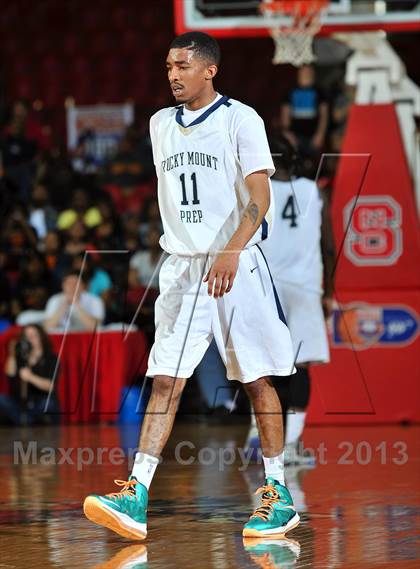 Thumbnail 2 in Winston-Salem Prep vs. Rocky Mount Prep (NCHSAA 1A Final) photogallery.