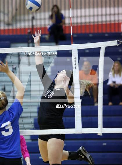 Thumbnail 2 in Utica Ford @ Cousino photogallery.