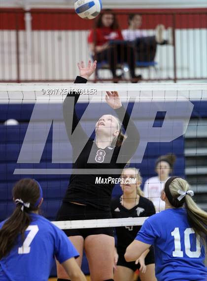 Thumbnail 3 in Utica Ford @ Cousino photogallery.