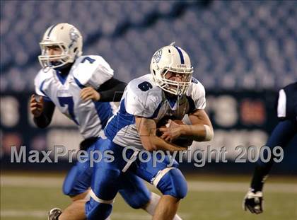 Thumbnail 3 in Grand Island vs. Sweet Home (Section 6 Class A Final) photogallery.