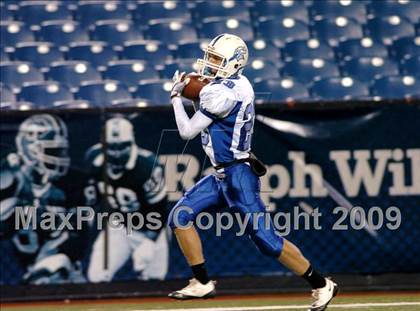Thumbnail 2 in Grand Island vs. Sweet Home (Section 6 Class A Final) photogallery.