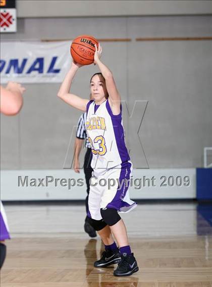 Thumbnail 2 in McAllen vs Pasadena (McDonalds Texas Invitational) photogallery.