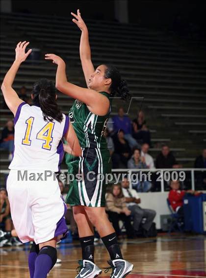 Thumbnail 3 in McAllen vs Pasadena (McDonalds Texas Invitational) photogallery.
