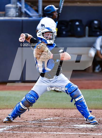 Thumbnail 3 in St. John Bosco vs. Santa Margarita (CIF SS DIV 1 Championship) photogallery.