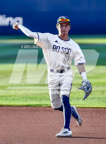 Thumbnail 1 in St. John Bosco vs. Santa Margarita (CIF SS DIV 1 Championship) photogallery.