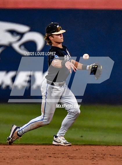 Thumbnail 3 in St. John Bosco vs. Santa Margarita (CIF SS DIV 1 Championship) photogallery.