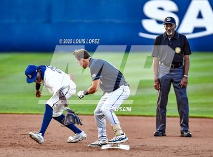 Thumbnail 2 in St. John Bosco vs. Santa Margarita (CIF SS DIV 1 Championship) photogallery.