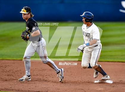 Thumbnail 2 in St. John Bosco vs. Santa Margarita (CIF SS DIV 1 Championship) photogallery.