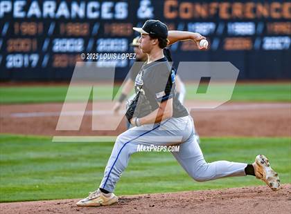 Thumbnail 3 in St. John Bosco vs. Santa Margarita (CIF SS DIV 1 Championship) photogallery.