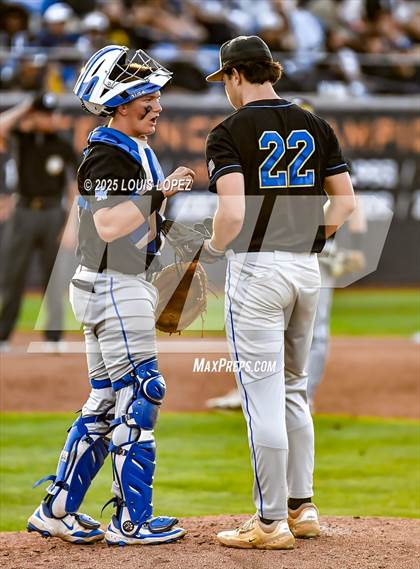 Thumbnail 3 in St. John Bosco vs. Santa Margarita (CIF SS DIV 1 Championship) photogallery.