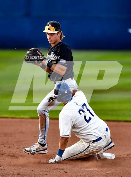 Thumbnail 3 in St. John Bosco vs. Santa Margarita (CIF SS DIV 1 Championship) photogallery.