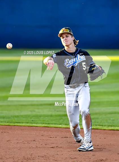 Thumbnail 1 in St. John Bosco vs. Santa Margarita (CIF SS DIV 1 Championship) photogallery.