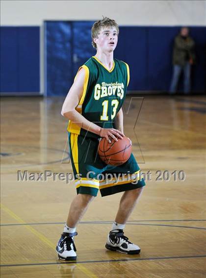 Thumbnail 2 in Groves @ Farmington photogallery.
