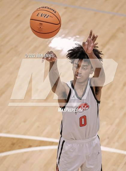 Thumbnail 3 in Lanett vs Hardaway (LaGrange Toyota Basketball Classic)  photogallery.