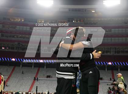 Thumbnail 3 in Gretna vs. Omaha Westside (NSAA Class A Final) photogallery.