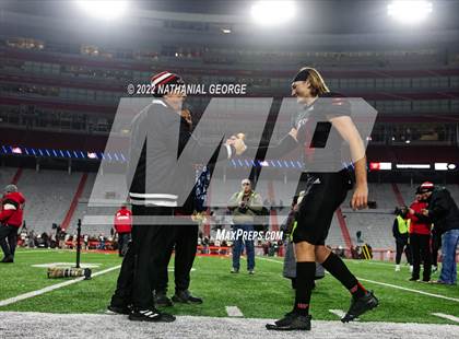 Thumbnail 2 in Gretna vs. Omaha Westside (NSAA Class A Final) photogallery.