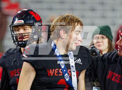 Thumbnail 1 in Gretna vs. Omaha Westside (NSAA Class A Final) photogallery.