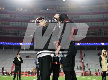 Thumbnail 2 in Gretna vs. Omaha Westside (NSAA Class A Final) photogallery.