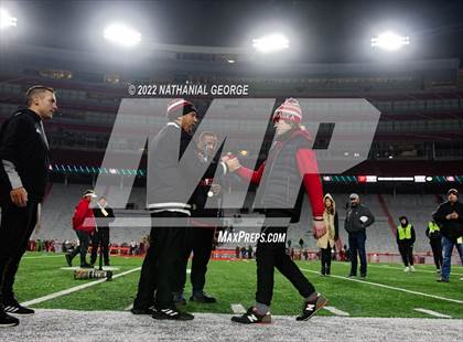 Thumbnail 3 in Gretna vs. Omaha Westside (NSAA Class A Final) photogallery.