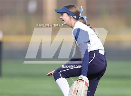 Thumbnail 1 in Valor Christian vs. Chaparral (CHSAA 5A First Round) photogallery.