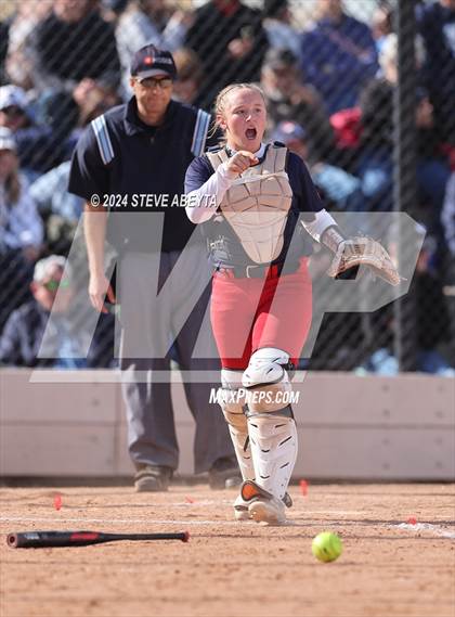 Thumbnail 2 in Valor Christian vs. Chaparral (CHSAA 5A First Round) photogallery.