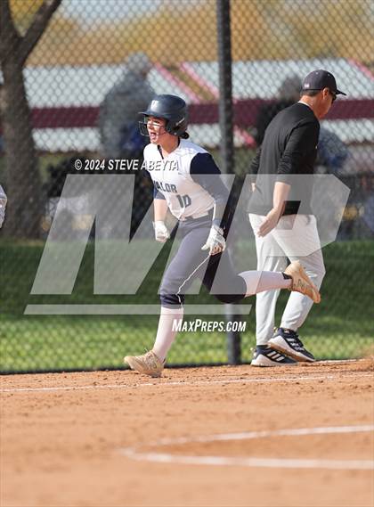 Thumbnail 3 in Valor Christian vs. Chaparral (CHSAA 5A First Round) photogallery.