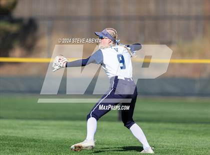 Thumbnail 2 in Valor Christian vs. Chaparral (CHSAA 5A First Round) photogallery.