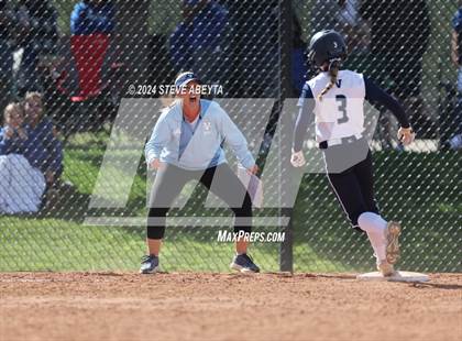 Thumbnail 2 in Valor Christian vs. Chaparral (CHSAA 5A First Round) photogallery.