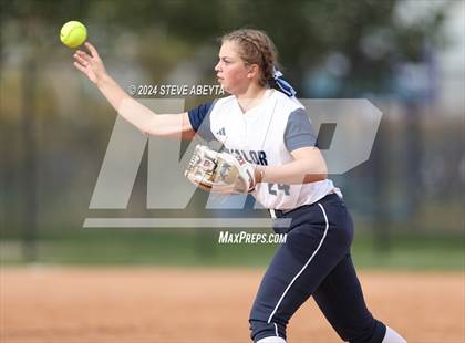 Thumbnail 3 in Valor Christian vs. Chaparral (CHSAA 5A First Round) photogallery.