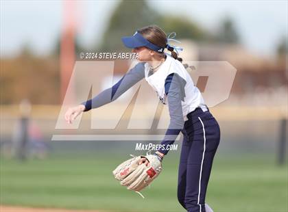 Thumbnail 3 in Valor Christian vs. Chaparral (CHSAA 5A First Round) photogallery.