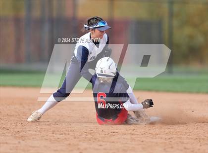 Thumbnail 1 in Valor Christian vs. Chaparral (CHSAA 5A First Round) photogallery.