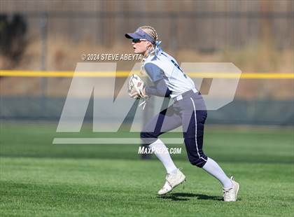 Thumbnail 1 in Valor Christian vs. Chaparral (CHSAA 5A First Round) photogallery.