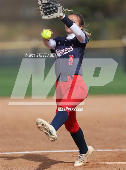 Thumbnail 3 in Valor Christian vs. Chaparral (CHSAA 5A First Round) photogallery.