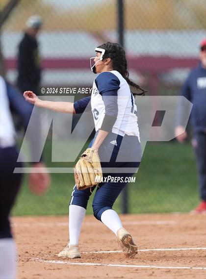 Thumbnail 1 in Valor Christian vs. Chaparral (CHSAA 5A First Round) photogallery.
