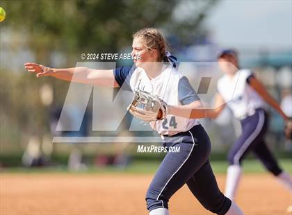 Thumbnail 3 in Valor Christian vs. Chaparral (CHSAA 5A First Round) photogallery.