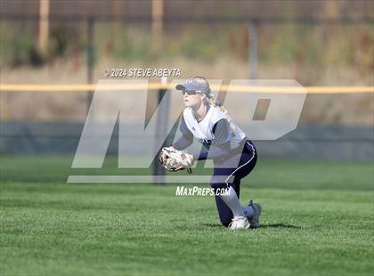 Thumbnail 3 in Valor Christian vs. Chaparral (CHSAA 5A First Round) photogallery.
