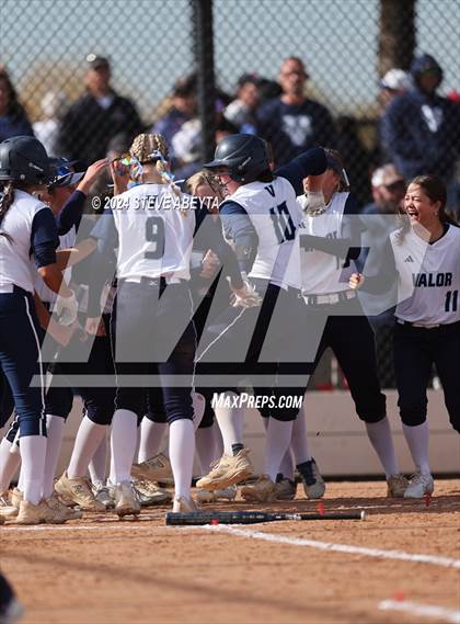 Thumbnail 3 in Valor Christian vs. Chaparral (CHSAA 5A First Round) photogallery.