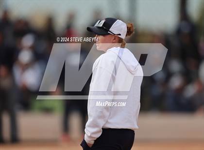 Thumbnail 1 in Valor Christian vs. Chaparral (CHSAA 5A First Round) photogallery.