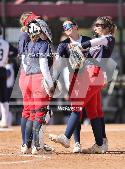 Thumbnail 2 in Valor Christian vs. Chaparral (CHSAA 5A First Round) photogallery.