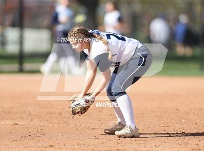 Thumbnail 2 in Valor Christian vs. Chaparral (CHSAA 5A First Round) photogallery.