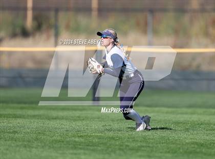 Thumbnail 1 in Valor Christian vs. Chaparral (CHSAA 5A First Round) photogallery.