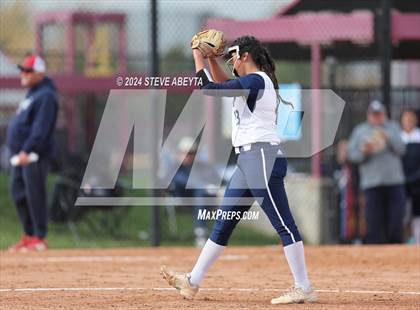 Thumbnail 1 in Valor Christian vs. Chaparral (CHSAA 5A First Round) photogallery.