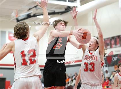 Thumbnail 2 in Amanda-Clearcreek vs Johnstown-Monroe (OHSAA D3 Sectional Playoff) photogallery.