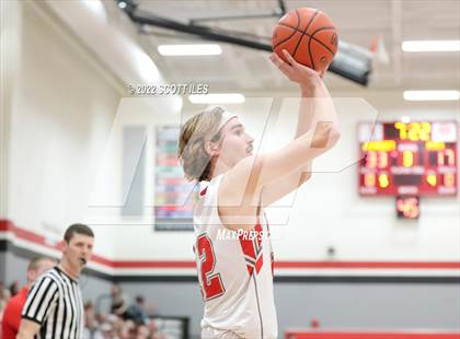 Thumbnail 3 in Amanda-Clearcreek vs Johnstown-Monroe (OHSAA D3 Sectional Playoff) photogallery.