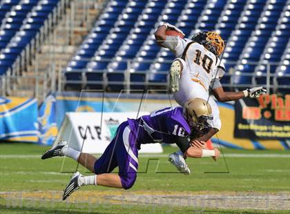 Thumbnail 2 in Mission Bay vs. St. Augustine (CIF SDS D2 Final) photogallery.